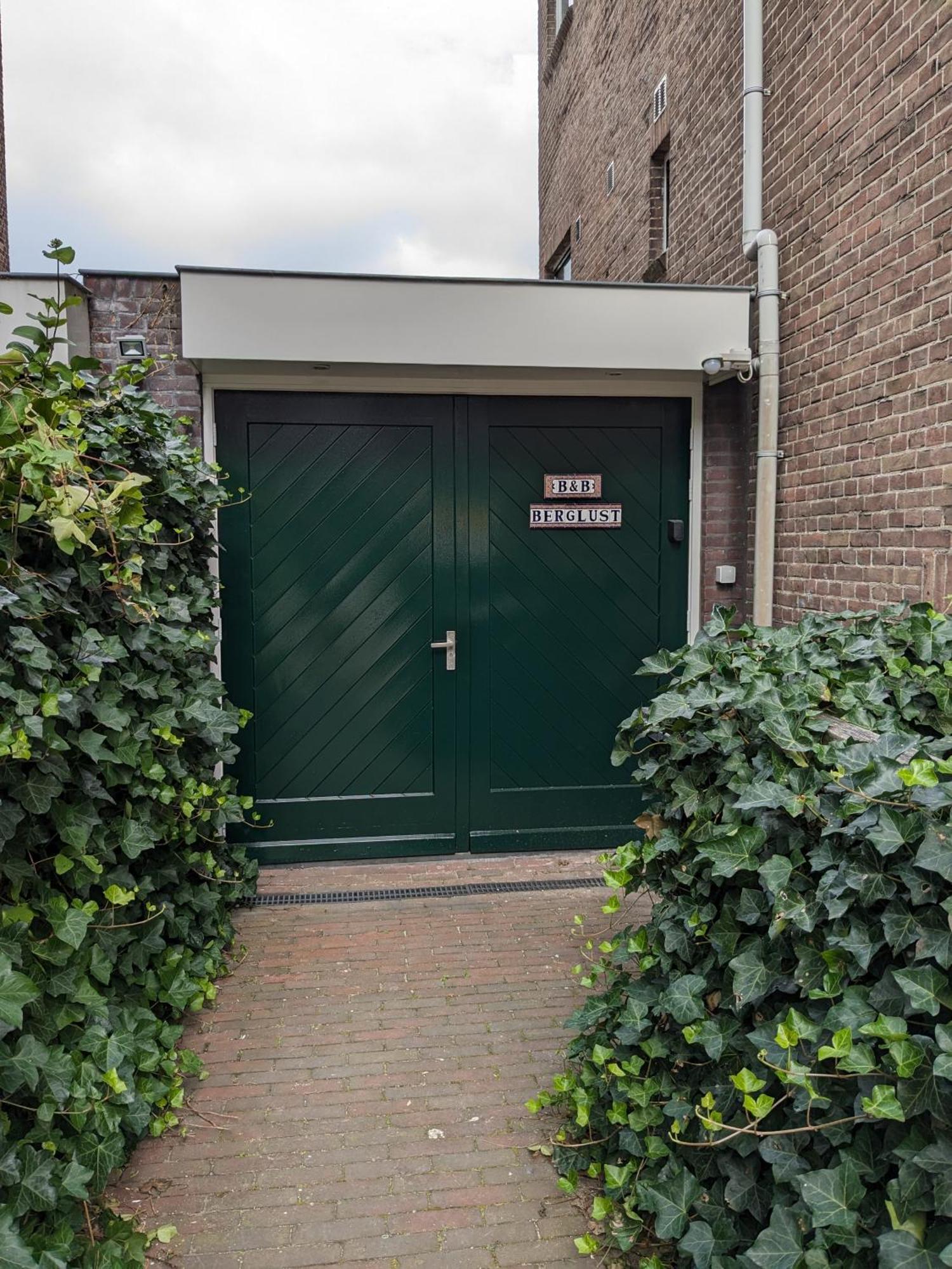 B&B Berglust Rotterdam Bagian luar foto